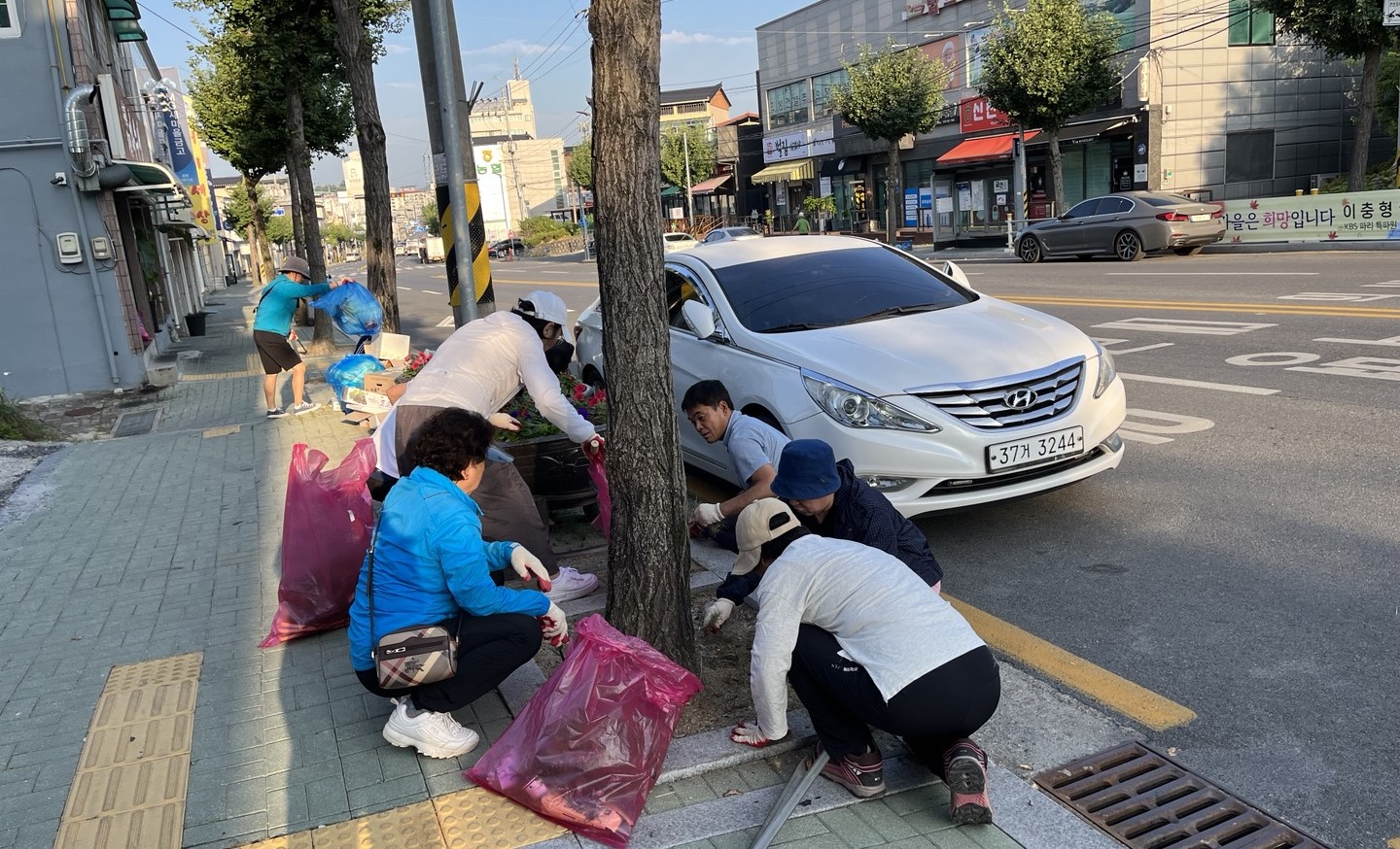 신백동 직능단체협의회, 추석 명절맞이 클린데이 추진 이미지 3