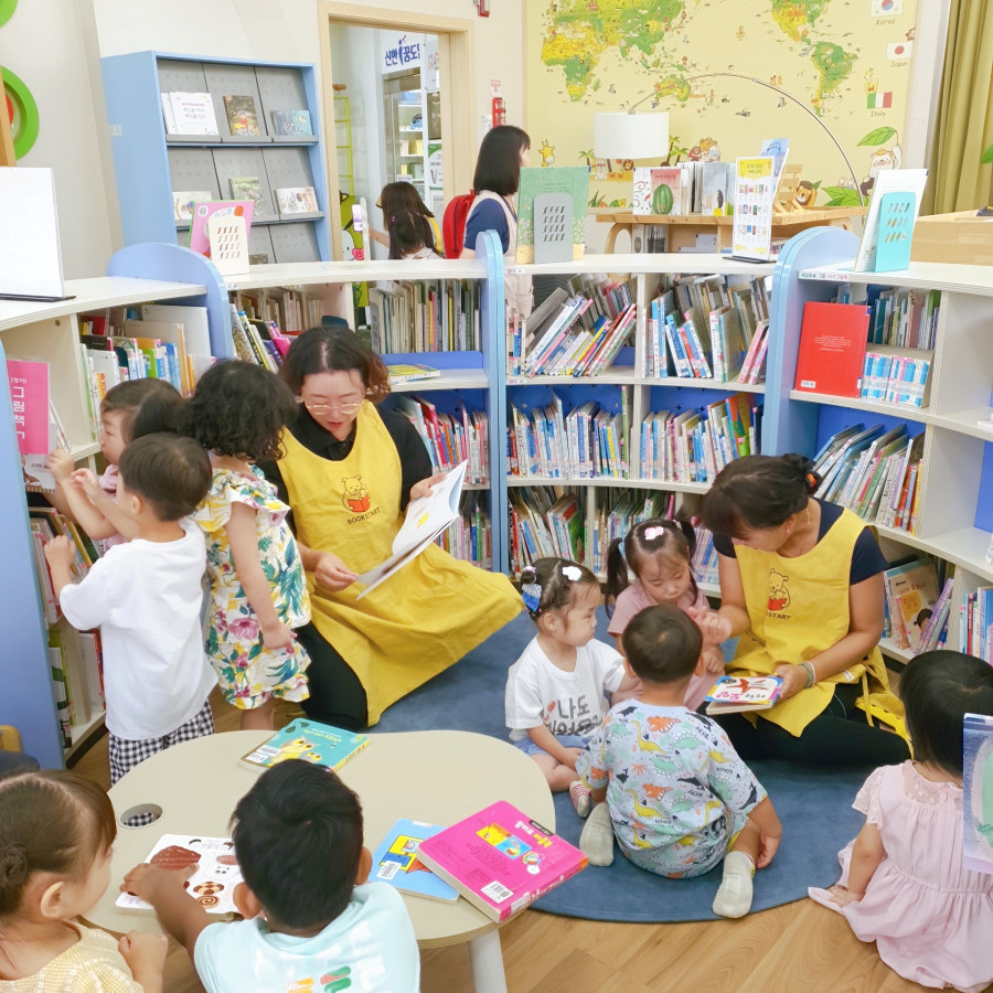 신백아동복지관 자원활동가 ‘빅마마 동아리’  충청북도지사 표창수상 이미지 2