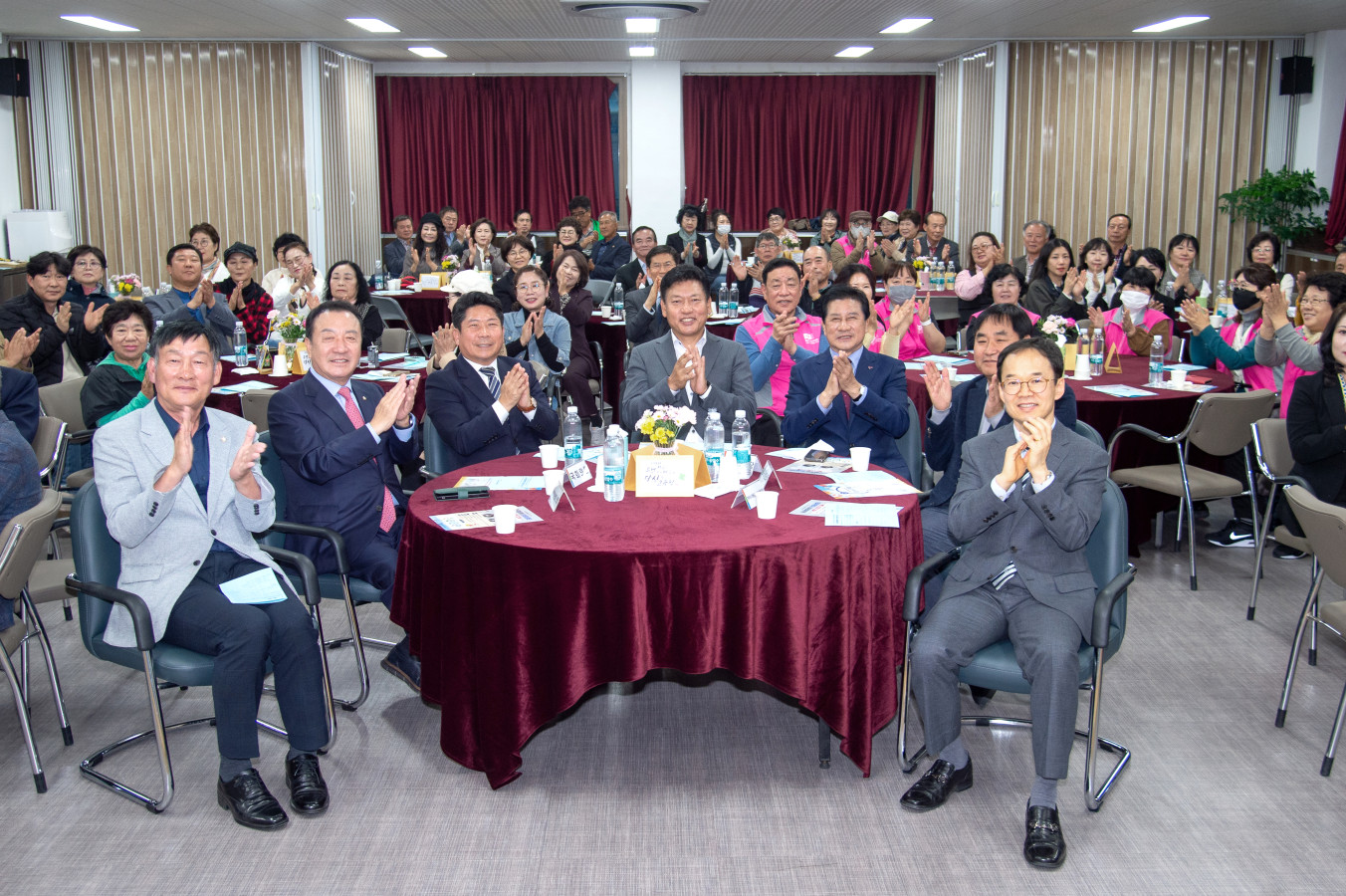 제천시종합자원봉사센터, 공공이불빨래방 ‘청풍샘터’개소 이미지 4
